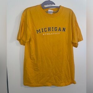 Michigan Athletics Men's Yellow T-Shirt vintage